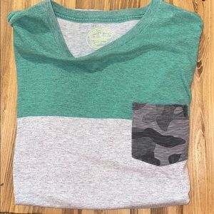 American Eagle Tee Shirt